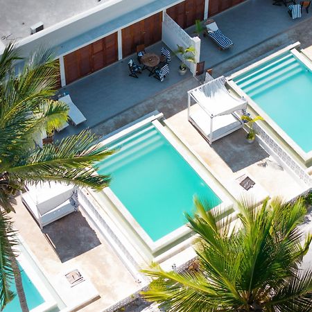 Pili Pili Orient Beach Resort Буэхуу Экстерьер фото